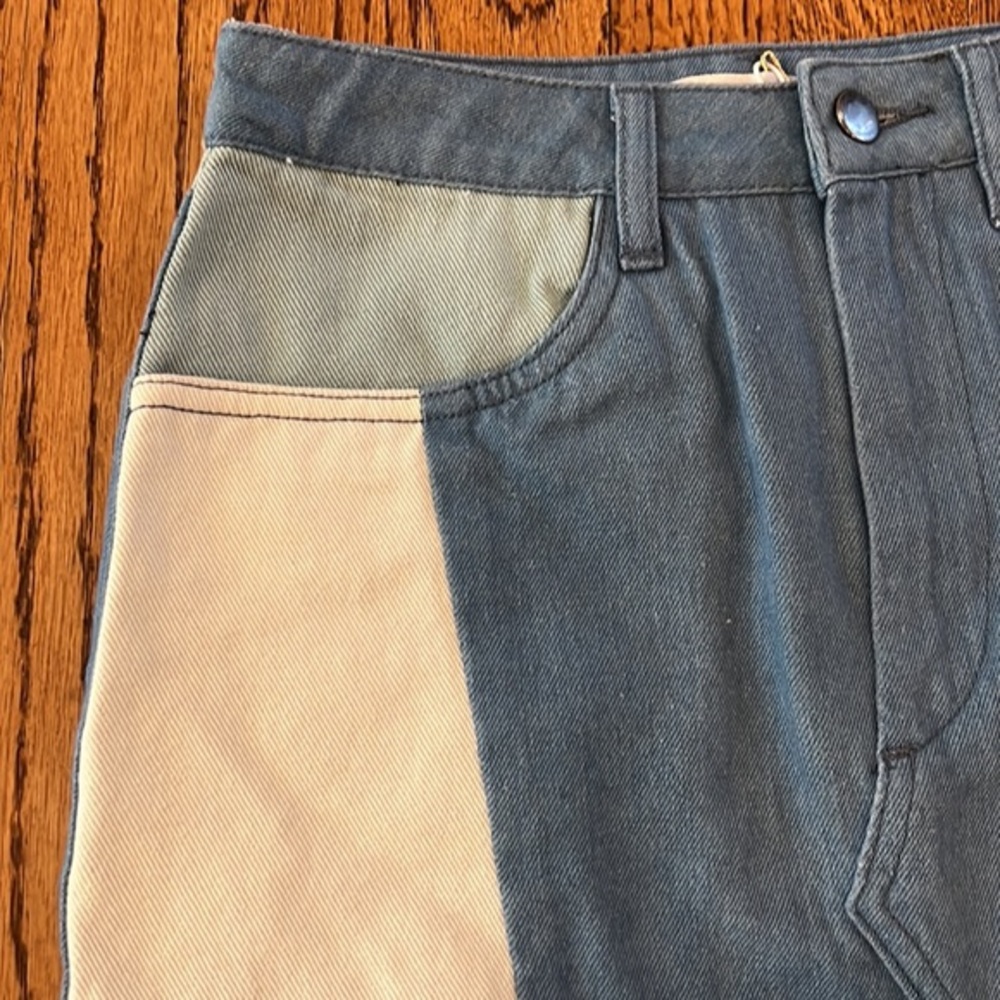 NWT COLORBLOCK MINI DENIM SKIRT - SIZE S - Picture 3 of 8